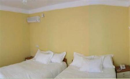 Monte-Nelly Hotel Bukareszt Zewnętrze zdjęcie