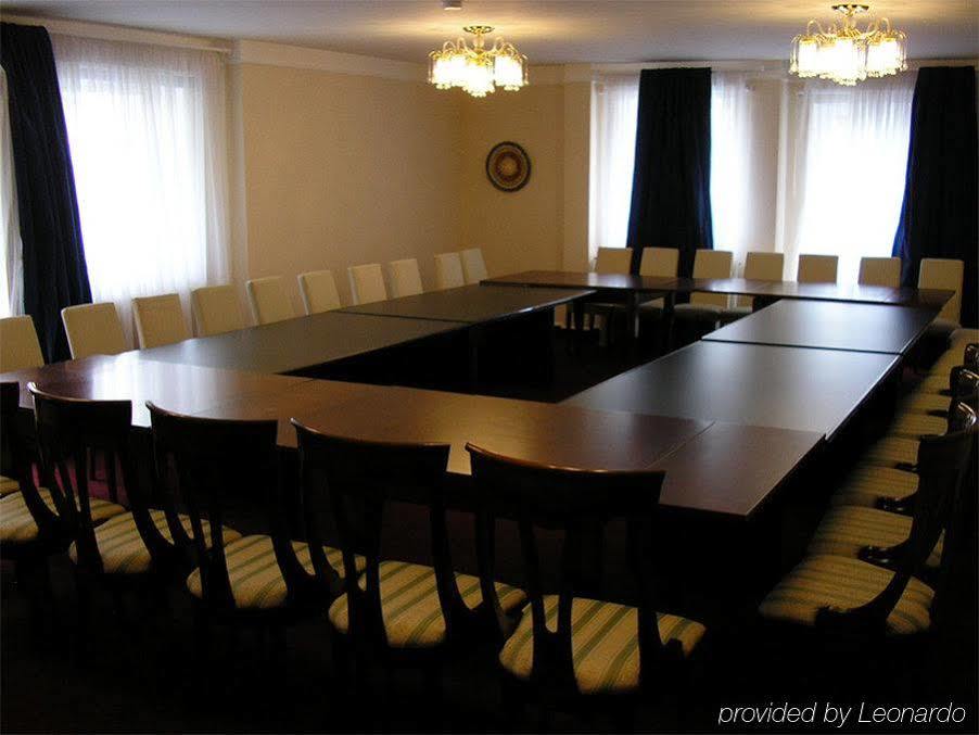 Monte-Nelly Hotel Bukareszt Zewnętrze zdjęcie
