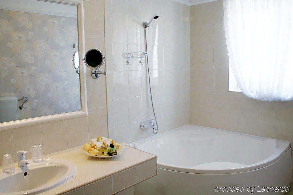 Monte-Nelly Hotel Bukareszt Zewnętrze zdjęcie