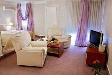 Monte-Nelly Hotel Bukareszt Zewnętrze zdjęcie